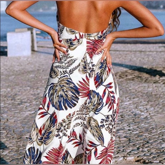 Cupshe Kara Tropical Halter Dress Size XS New with tags - Picture 2 of 11